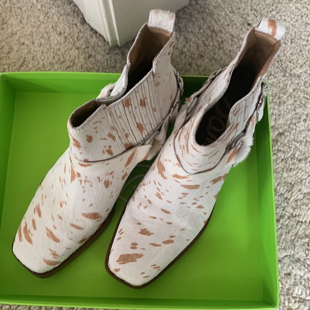 Sam Edelman White and Light Brown Speckled Ankle Booties - Picture 2 of 4